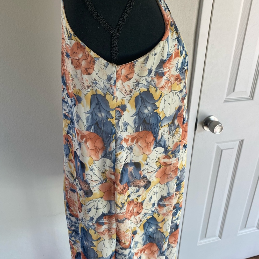 Spring Dress - Picture 2 of 7